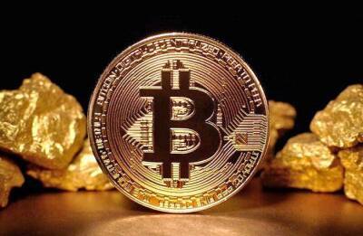 Gold Will 'Suffer' as Bitcoin Catches On: JPMorgan