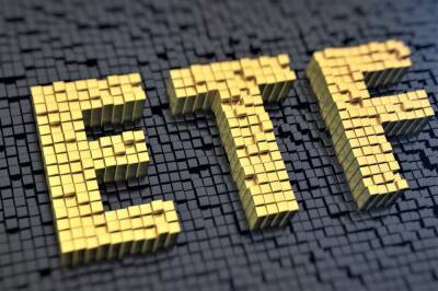 First Bitcoin ETF Opens Up, CME Futures Spike Higher