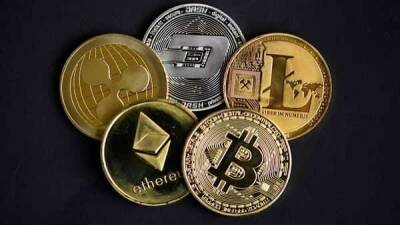 What are private cryptocurrencies? How do they differ from Bitcoin, ether?