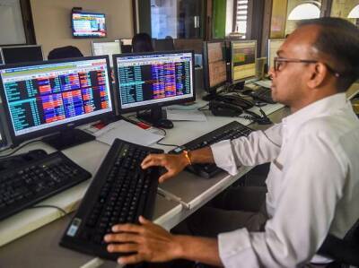MARKETS: SGX Nifty up 100 pts despite tepid global cues; RIL, CIL in focus