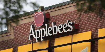 Applebee's just sold a burger NFT as the dining chain looks to capitalize on the crypto hype