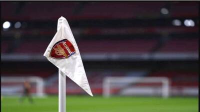 British watchdog censures soccer club Arsenal over crypto token ads