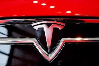 Tesla recalls 817,000 vehicles in US over seat belt reminder alert