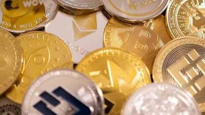 Cryptocurrency prices today: Bitcoin falls; ether, Solana, Terra gain