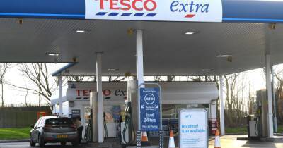 Tesco employee caught getting petrol from closed station - but supermarket says man who filmed him is 'in the wrong'