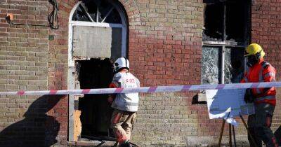 Fire crews rush to blaze at derelict pub in Bolton