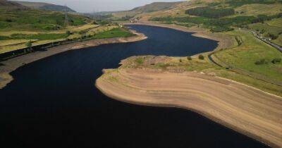 Low water levels continue at Manchester's reservoirs during weekend of extreme heat