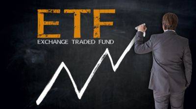 Today in Crypto: ETFs 'May Account for 10%' of BTC Market Value in 3 Years, Jacobi Lists Europe's 1st Spot Bitcoin ETF, Binance Asks for Protective Order Against the US SEC, Dasset Exchange Begins Liquidation